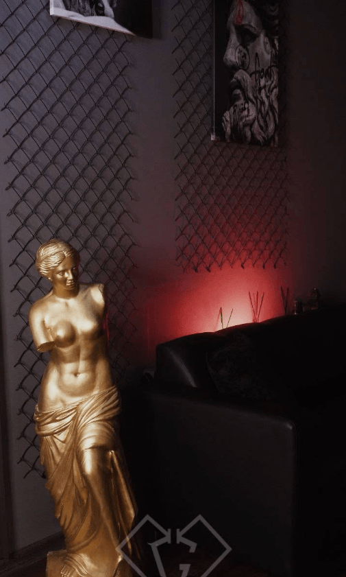 Giselle - Erotic Massage in Novosibirsk, Russia
