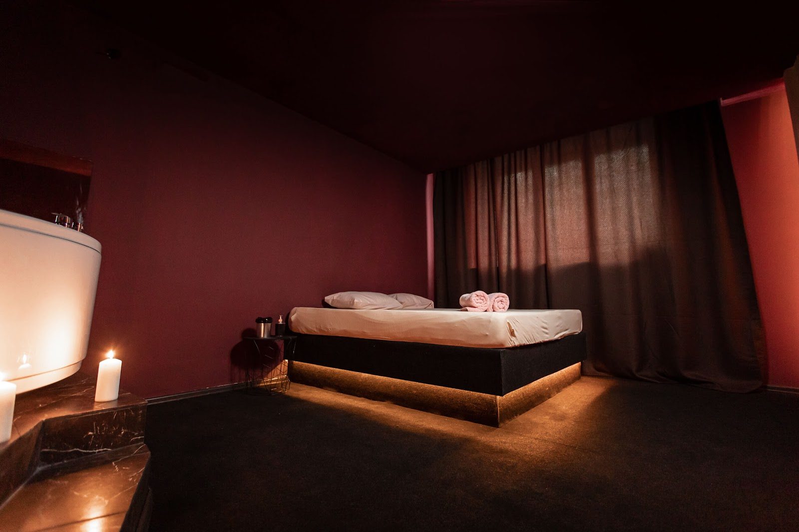 Golden Dragon - Erotic Massage in Novosibirsk, Russia