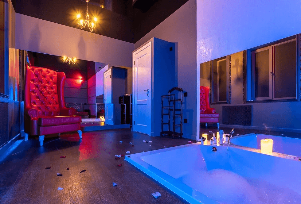 Massazhnyy Salon "Zhara" - Erotic Massage in Novosibirsk, Russia