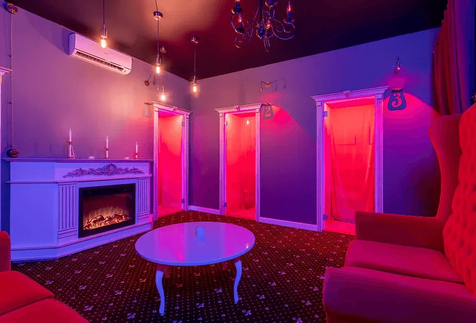 Massazhnyy Salon "Zhara" - Erotic Massage in Novosibirsk, Russia