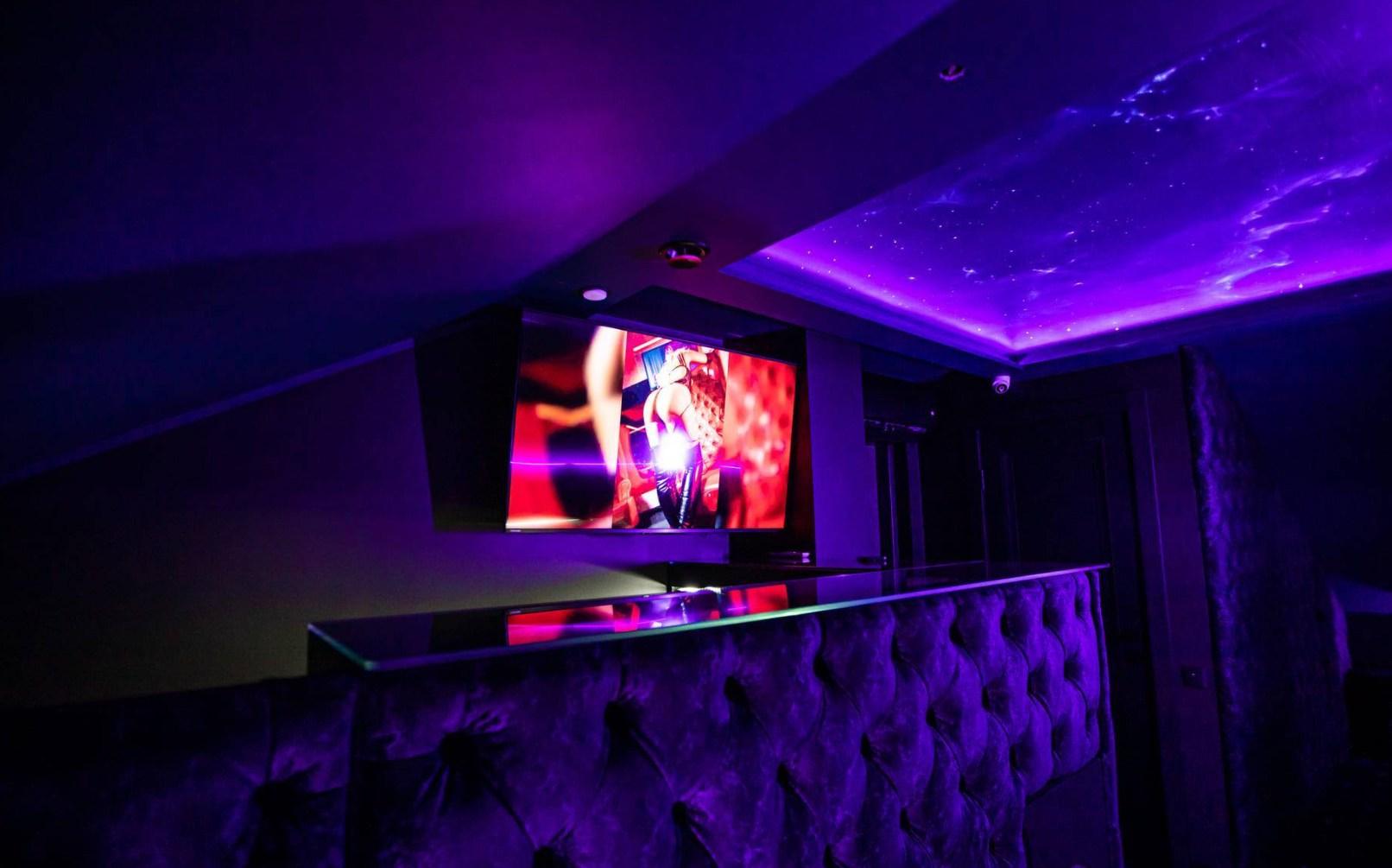 Massazhnyy Salon "Zhara" - Erotic Massage in Novosibirsk, Russia