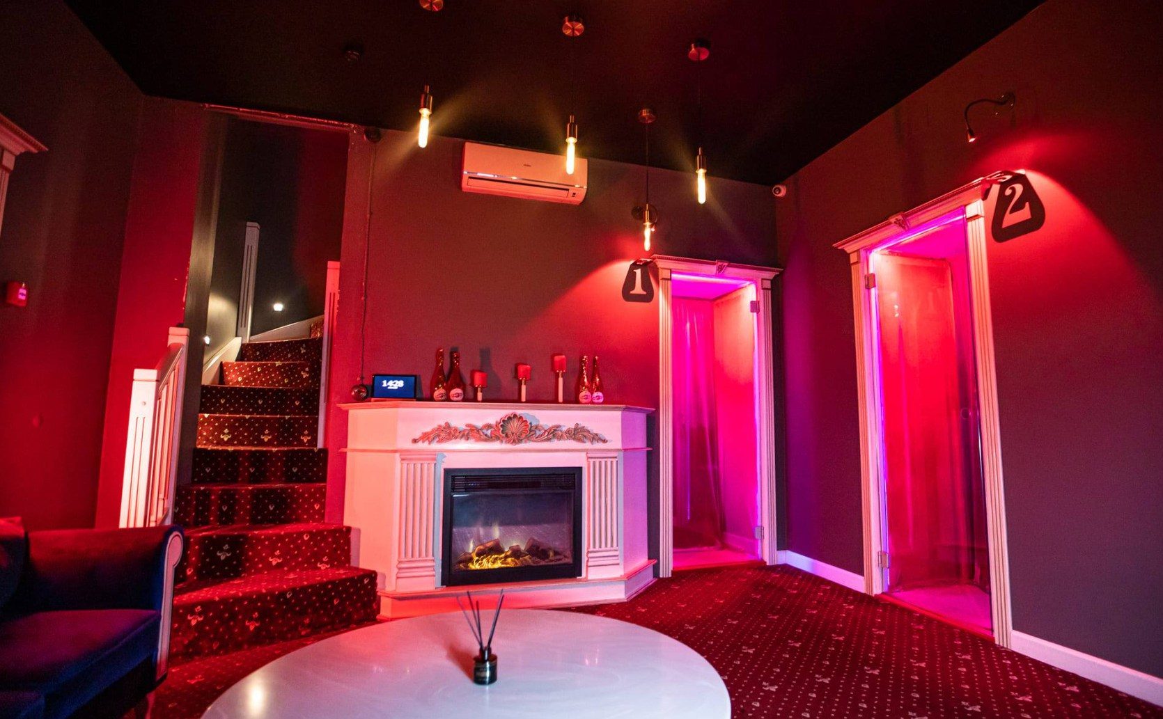 Massazhnyy Salon "Zhara" - Erotic Massage in Novosibirsk, Russia