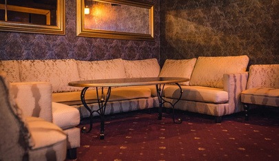 Стриптиз - бар Sova Bien - Nightclub in Novosibirsk, Russia