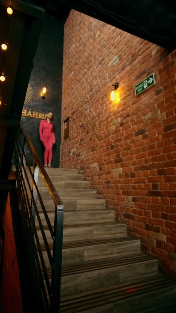 Striptiz-Klub Yestestvoznaniye (Novosibirsk)  - Nightclub in Novosibirsk, Russia