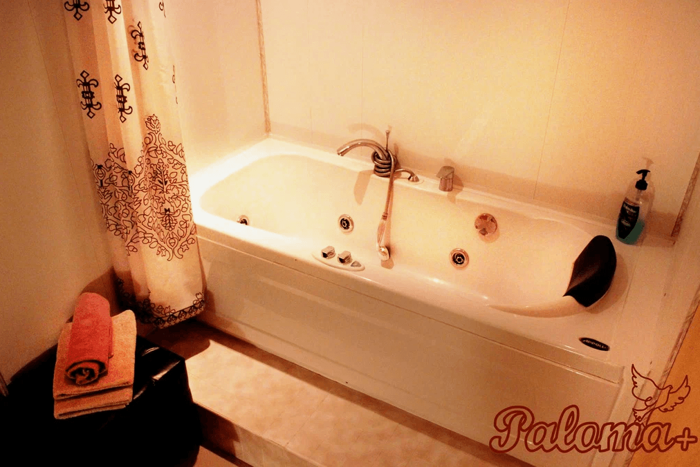 Paloma Plus - Erotic Massage in Omsk, Russia