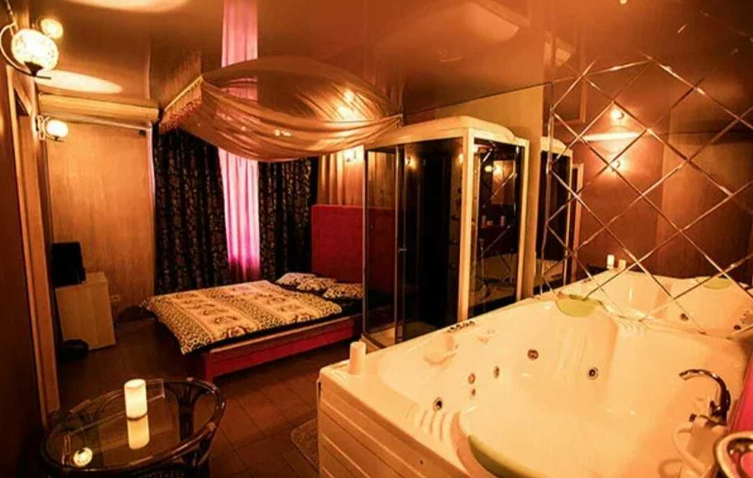 Salon Eroticheskogo Massazha Eyforiya - Erotic Massage in Omsk, Russia