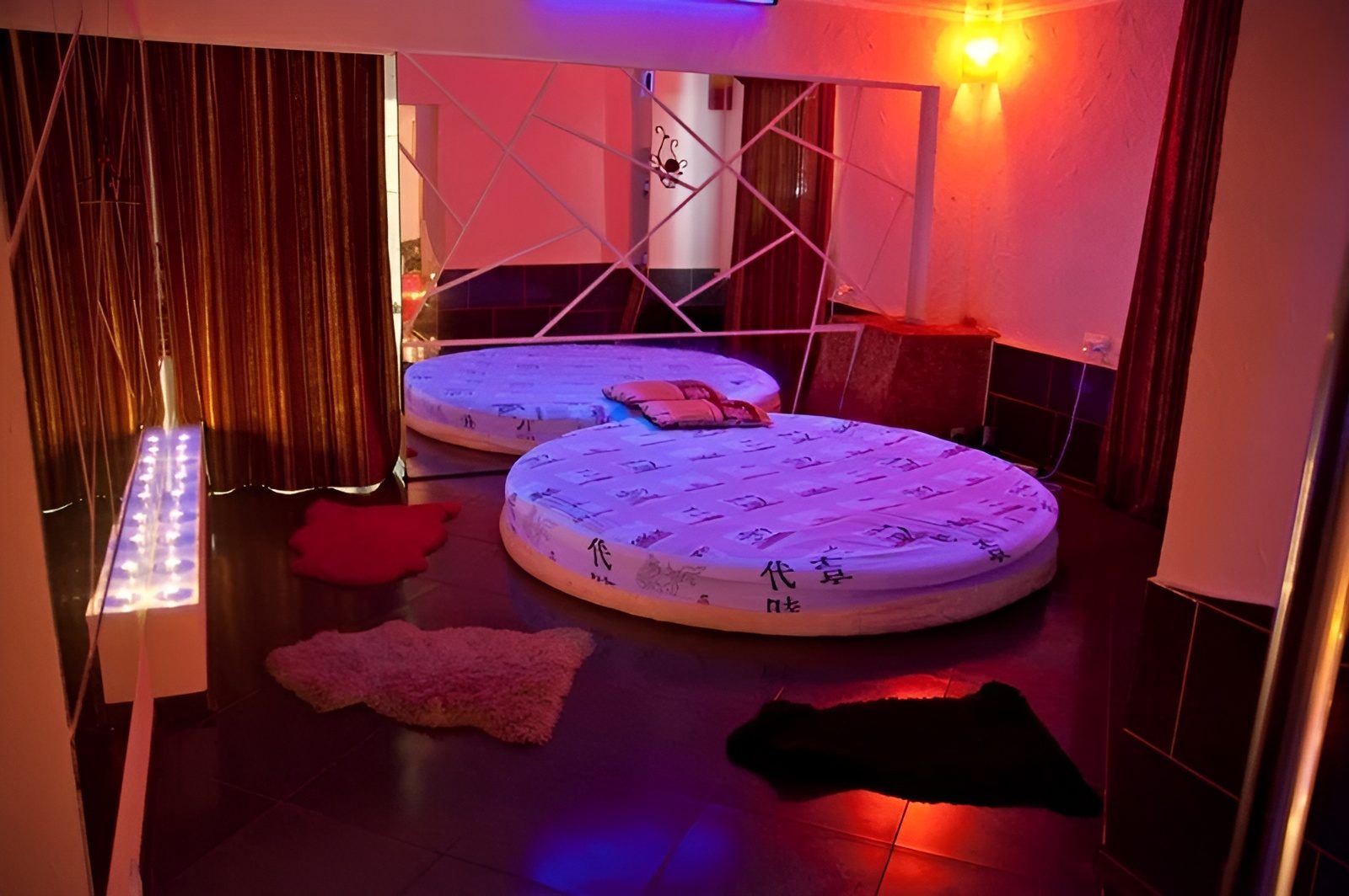 Thai Fairytale - Erotic Massage in Omsk, Russia
