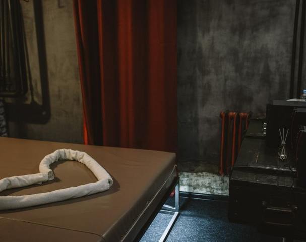 Bezdna - Massazhnyy Salon Perm - Erotic Massage in Perm, Russia