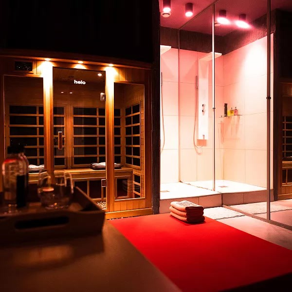 Salon Eroticheskogo Massazha Studiya 109 - Erotic Massage in Perm, Russia
