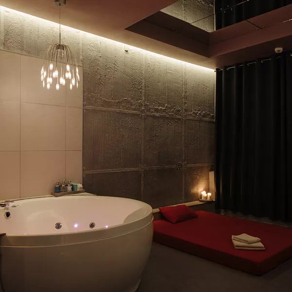 Salon Eroticheskogo Massazha Studiya 109 - Erotic Massage in Perm, Russia