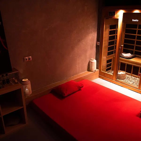 Salon Eroticheskogo Massazha Studiya 109 - Erotic Massage in Perm, Russia