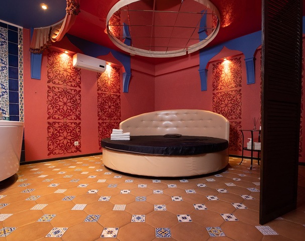 Vegas - Erotic Massage in Perm, Russia
