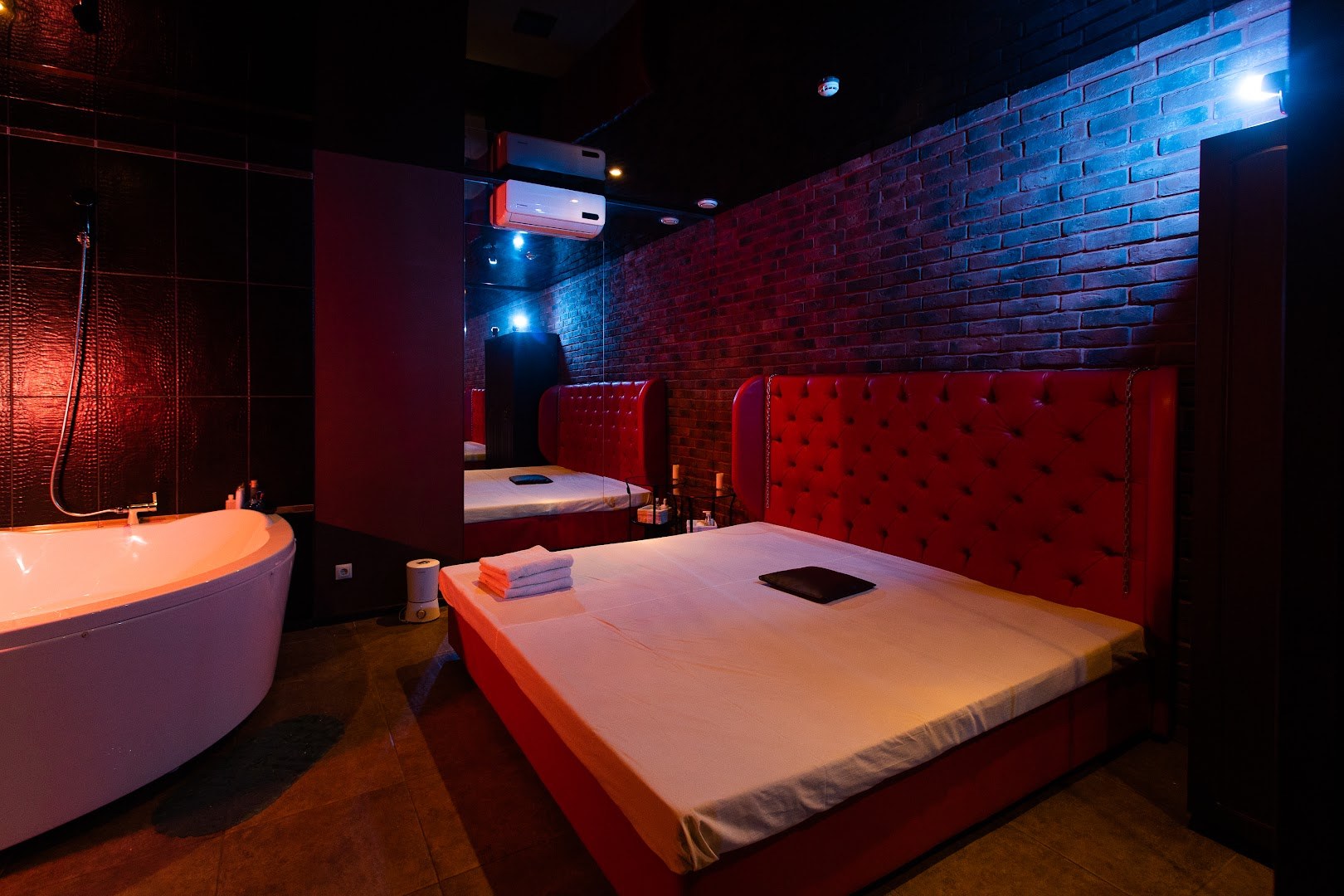 Vegas - Erotic Massage in Perm, Russia