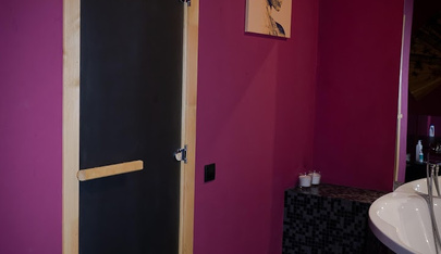 Veles Men's Lounge - Erotic Massage in Perm, Russia