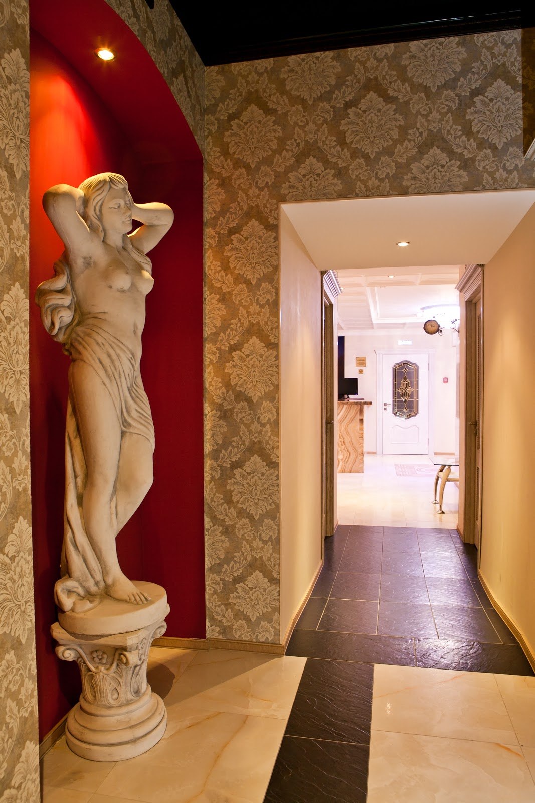 Malika Salon On Nevsky - Erotic Massage in Saint Petersburg, Russia