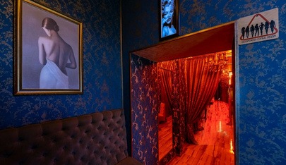 Show Bar Alibi - Erotic Massage in Saint Petersburg, Russia