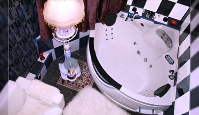 Show Bar Alibi - Erotic Massage in Saint Petersburg, Russia