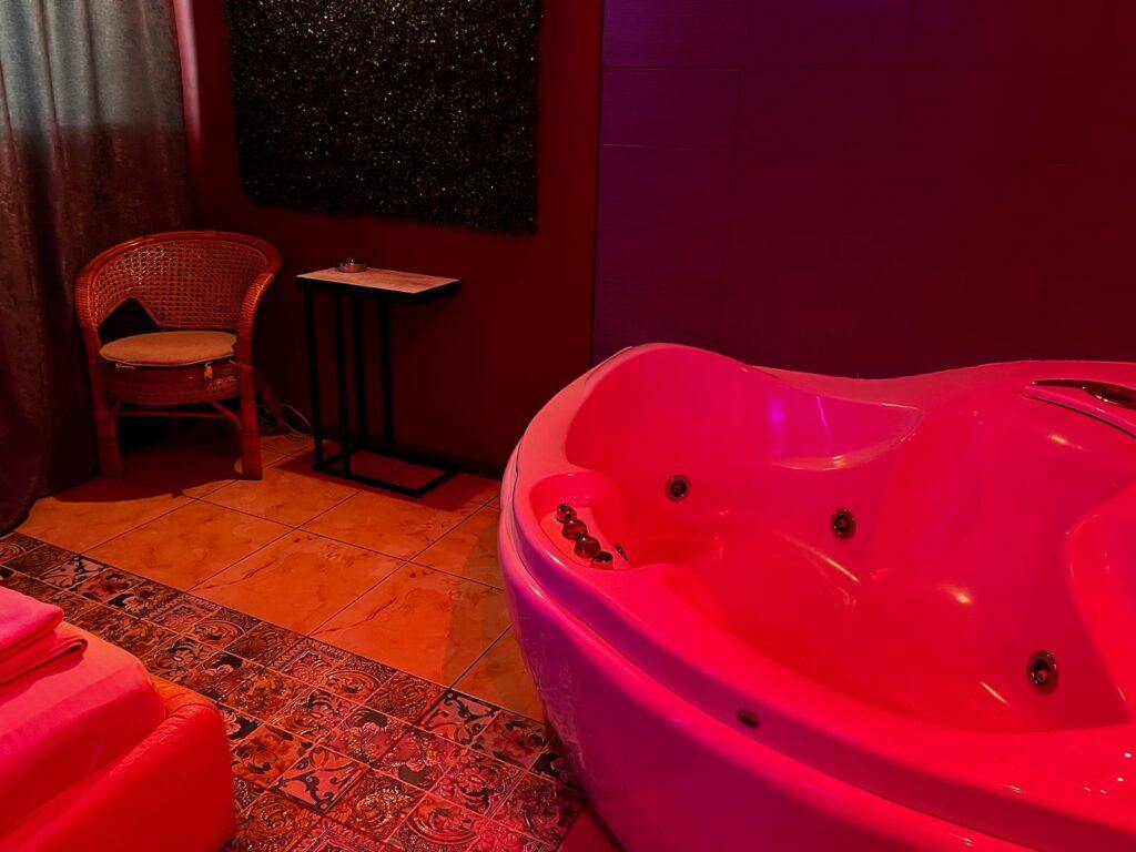 Spa Malina - Erotic Massage in Saint Petersburg, Russia