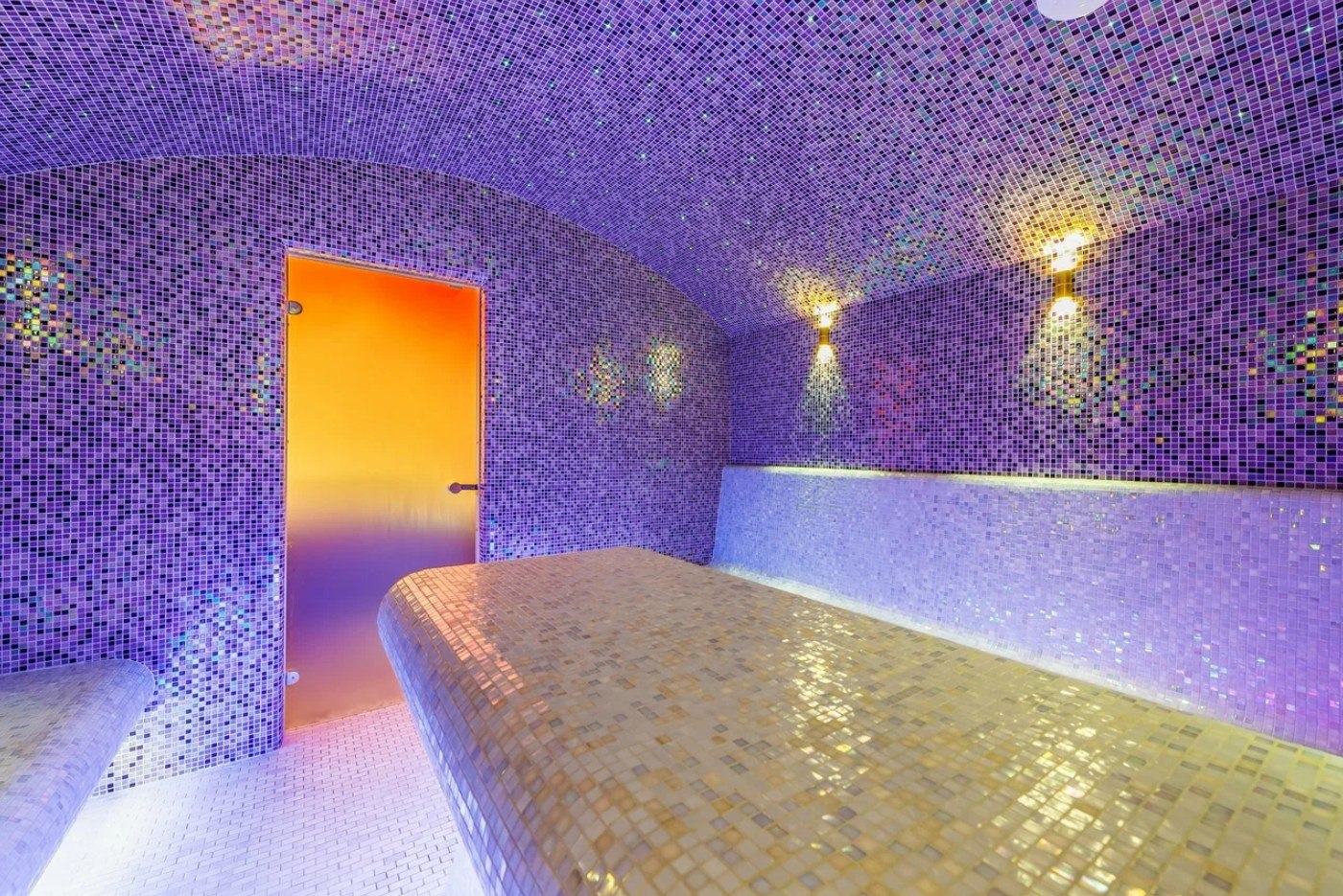 Sauna Hollywood - Fkk in Saint Petersburg, Russia