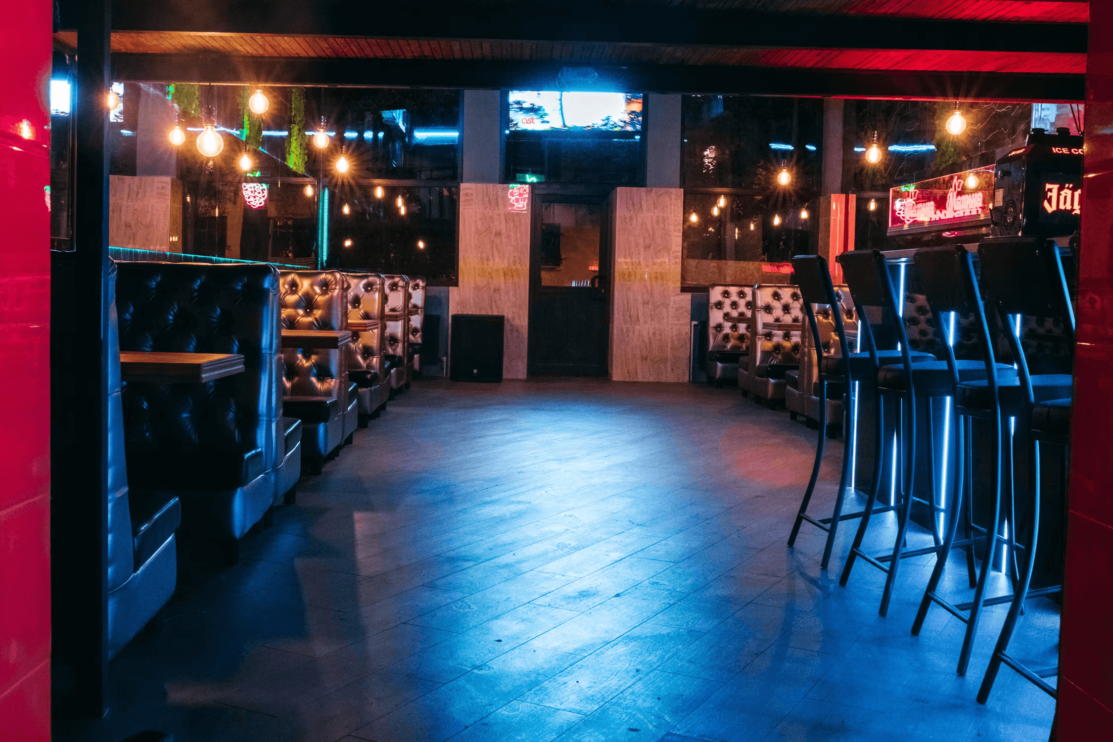 Malina (Sankt-Peterburg) - Nightclub in Saint Petersburg, Russia