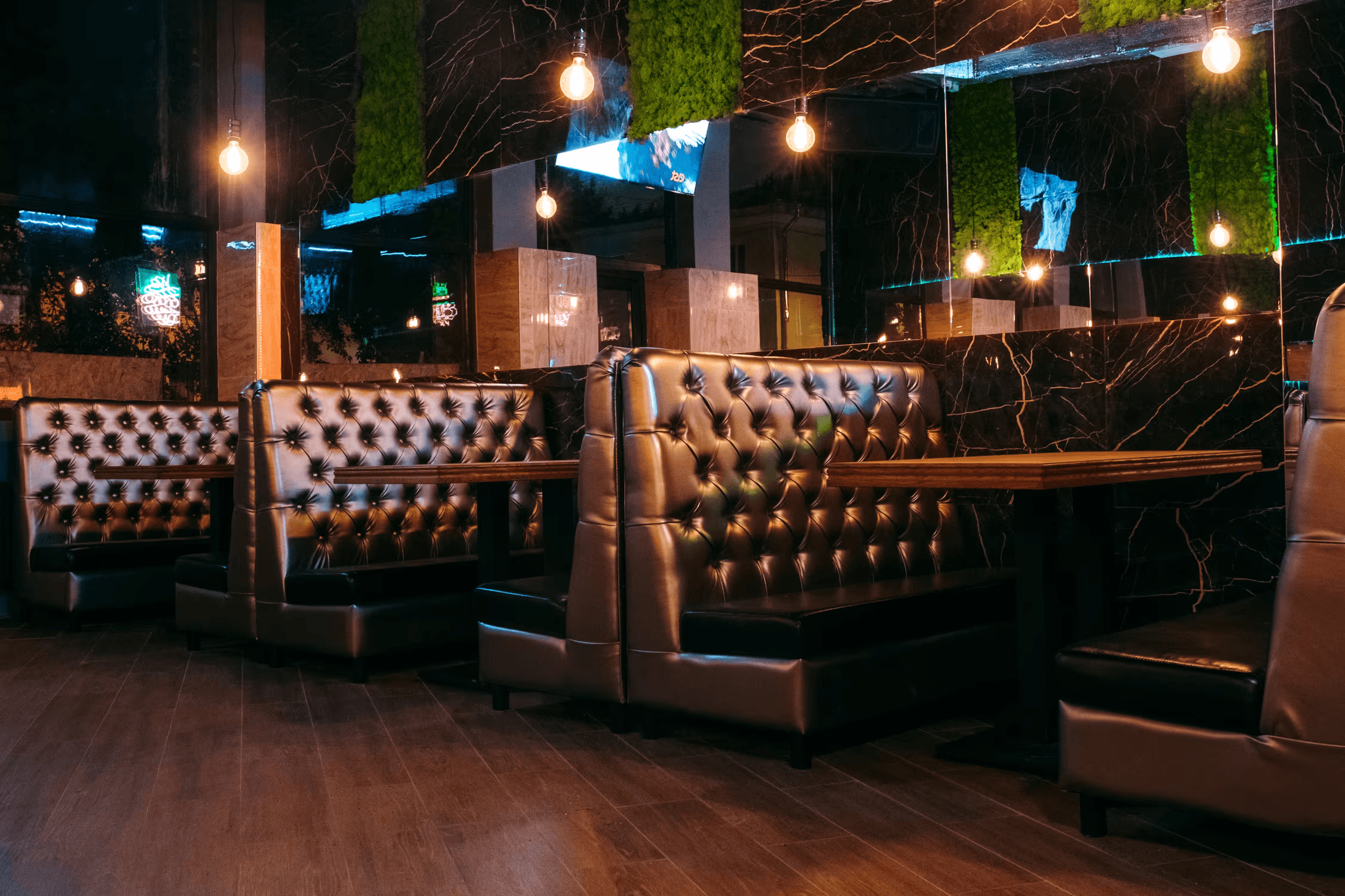 Malina (Sankt-Peterburg) - Nightclub in Saint Petersburg, Russia