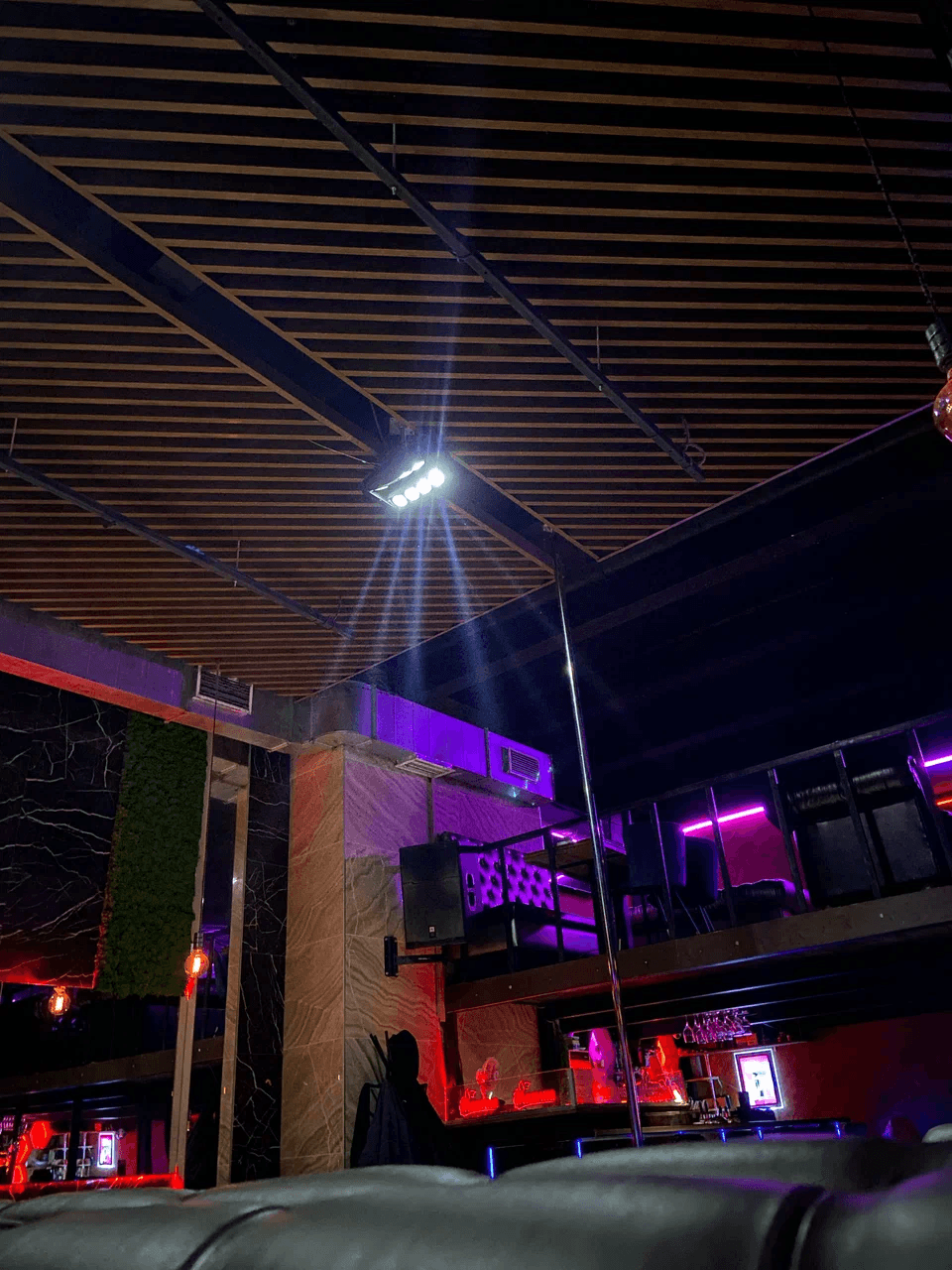 Malina (Sankt-Peterburg) - Nightclub in Saint Petersburg, Russia