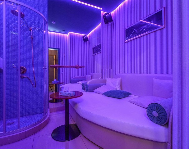 Rhino Bar - Nightclub in Saint Petersburg, Russia
