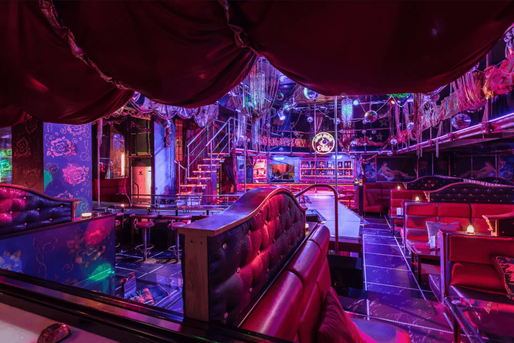 Striptease Club Golden Dolls - Nightclub in Saint Petersburg, Russia