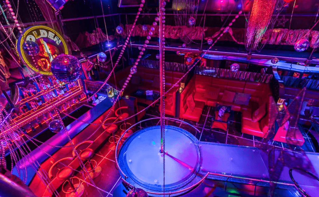 Striptease Club Golden Dolls - Nightclub in Saint Petersburg, Russia