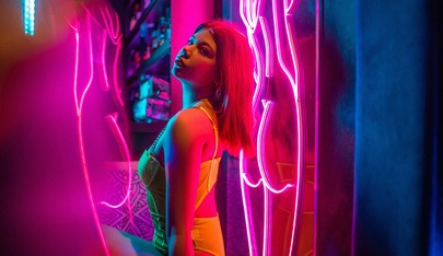 Стриптиз-клуб Zависть Private Bar - Nightclub in Saint Petersburg, Russia