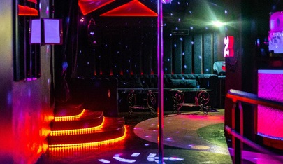 Стриптиз-клуб Zависть Private Bar - Nightclub in Saint Petersburg, Russia