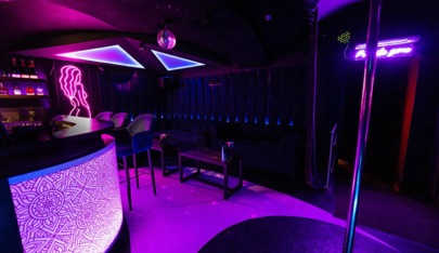 Стриптиз-клуб Zависть Private Bar - Nightclub in Saint Petersburg, Russia
