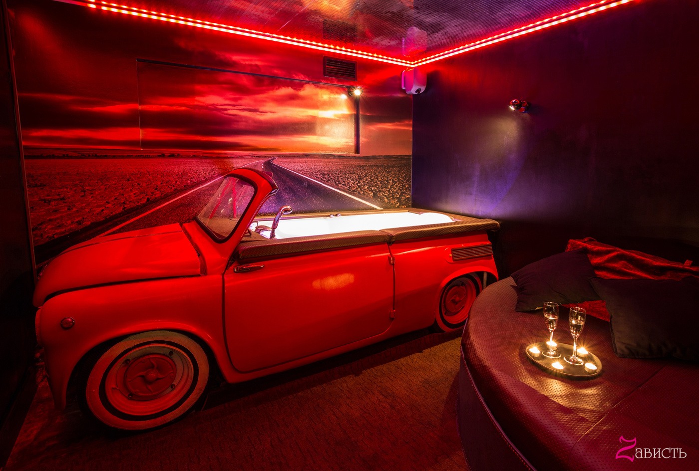 Zavist Cabaret-Bar - Nightclub in Saint Petersburg, Russia