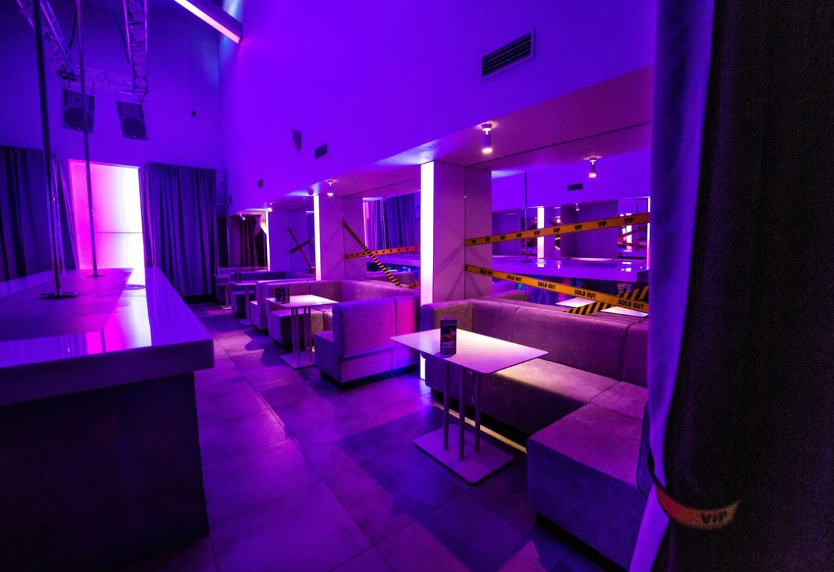 Zависть Podium Club - Nightclub in Saint Petersburg, Russia