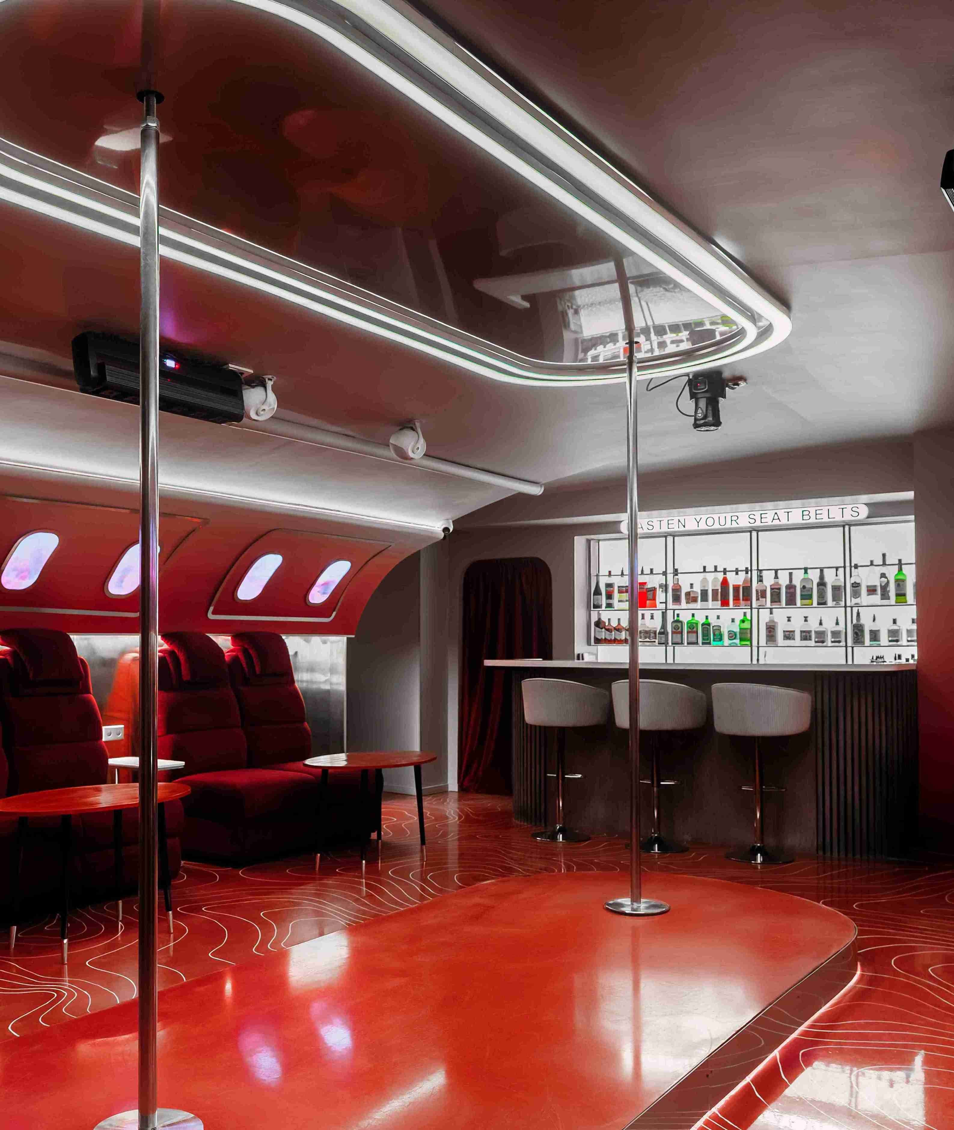 Zависть Podium Club - Nightclub in Saint Petersburg, Russia