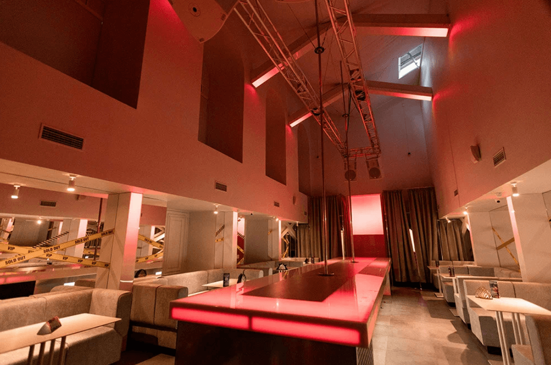 Zависть Podium Club - Nightclub in Saint Petersburg, Russia