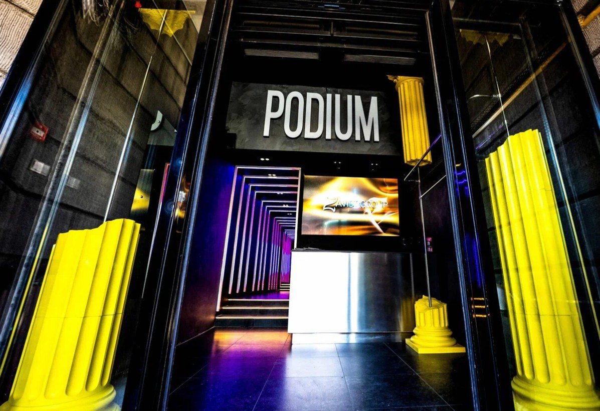 Zависть Podium Club - Nightclub in Saint Petersburg, Russia