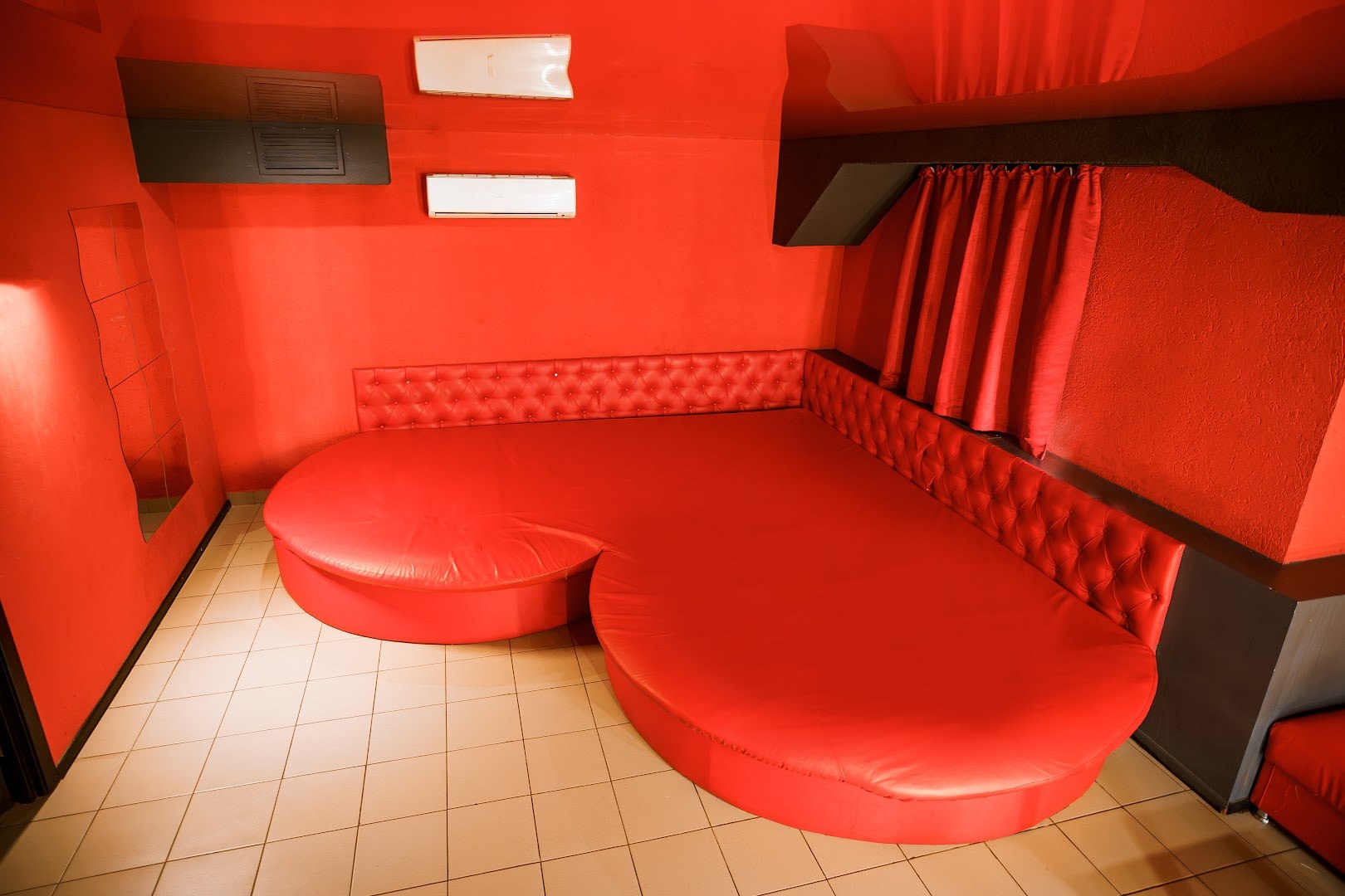 Мужской Spa салон Moloko - Erotic Massage in Samara, Russia
