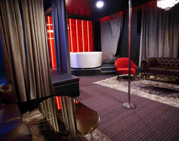 Velvet - Erotic Massage in Samara, Russia