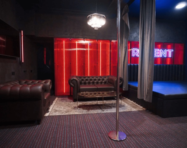 Velvet - Erotic Massage in Samara, Russia