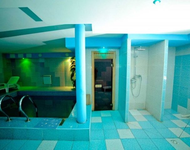 Flight - Nightclub in Saratov, Russia