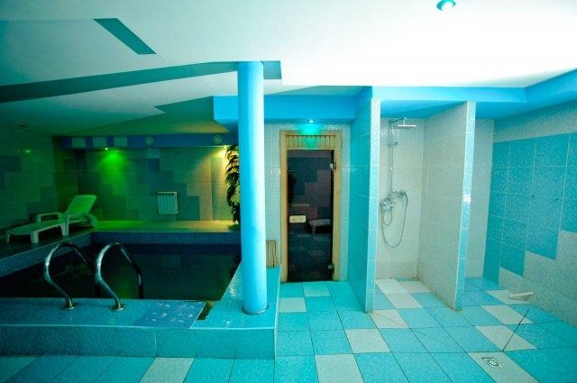 Flight - Nightclub in Saratov, Russia