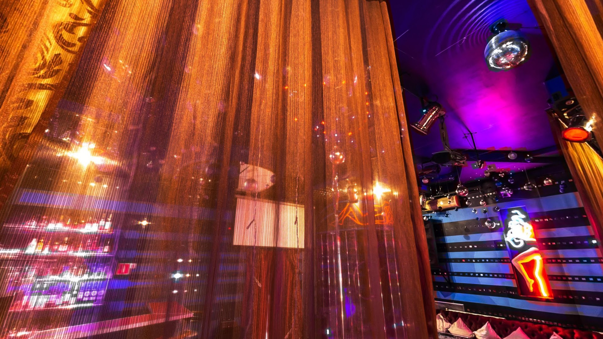 Flight - Nightclub in Saratov, Russia