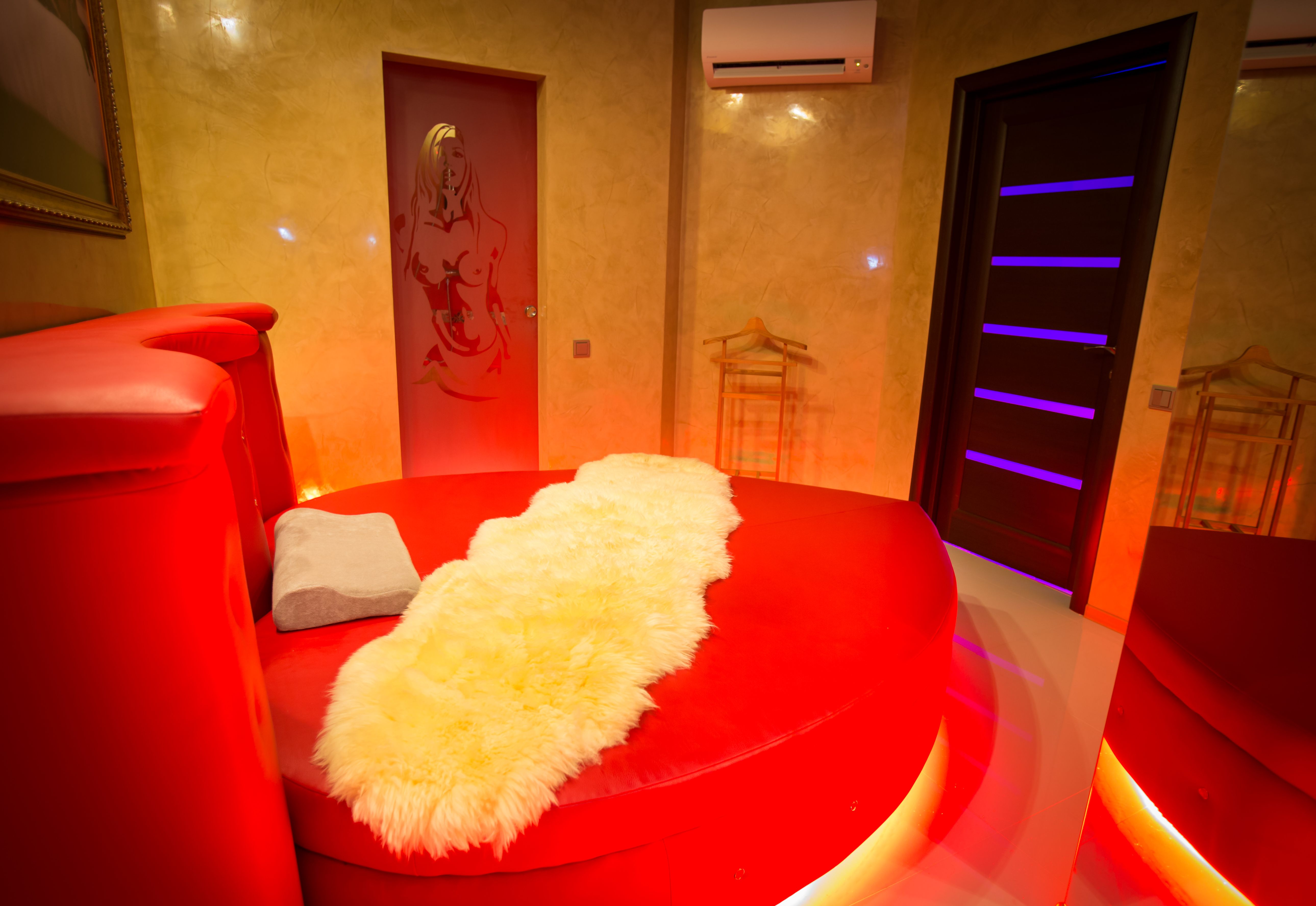Body Erotic Massage Salon - Erotic Massage in Sevastopol, Russia