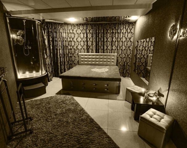 Leon - Erotic Massage in Sochi, Russia