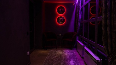 Gold Gentleman Club - Nightclub in Surgut, Russia