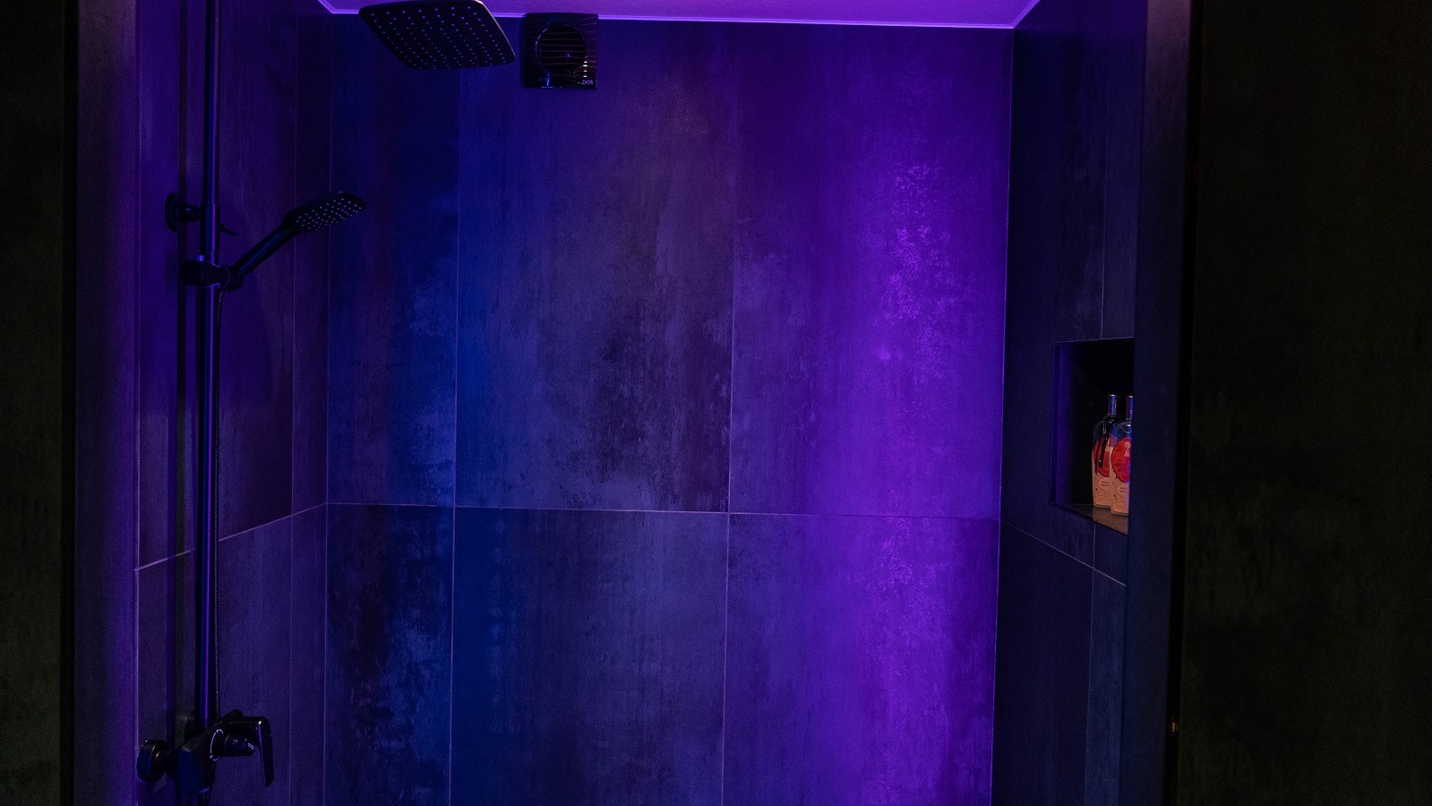 Gold Gentleman Club - Nightclub in Surgut, Russia