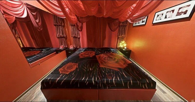 Rasputin - Erotic Massage in Tomsk, Russia