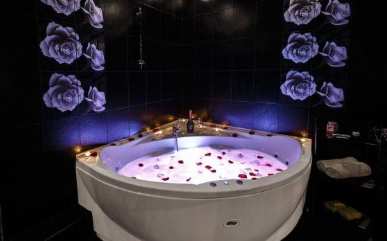 Muzhskoy Privat Klub Blek - Erotic Massage in Tyumen, Russia