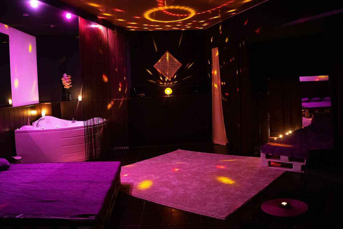 Relax Studio 24/7 - Erotic Massage in Tyumen, Russia